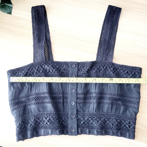 American Eagle Crop top embrodered - Picture 5 of 10